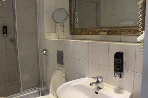 Altstadt Hotel St. Georg, Dusseldorf