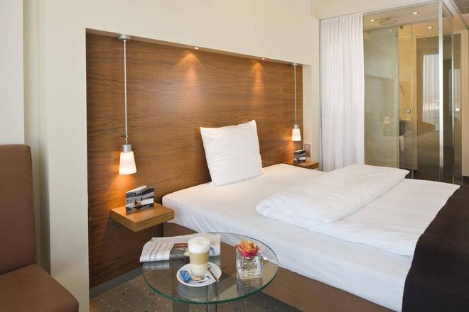 Pullman Dresden Newa, Dresden