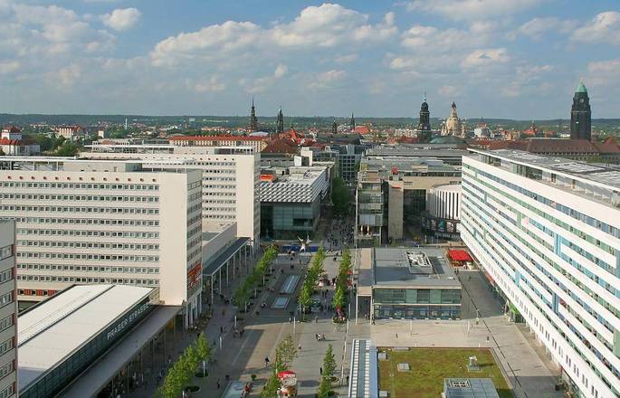 Pullman Dresden Newa, Dresden