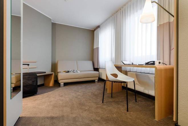 ibis Frankfurt Centrum, Frankfurt