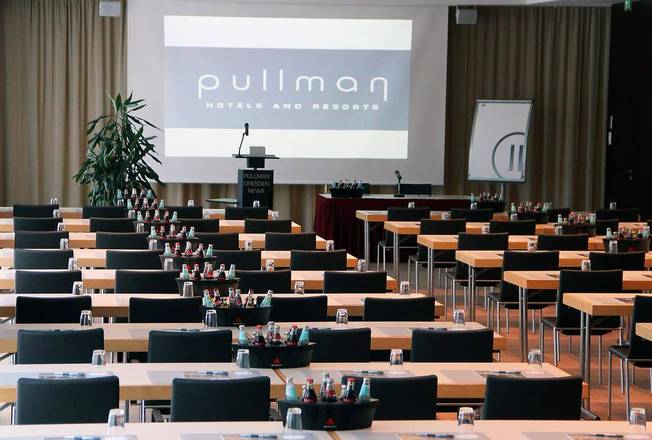 Pullman Dresden Newa, Dresden