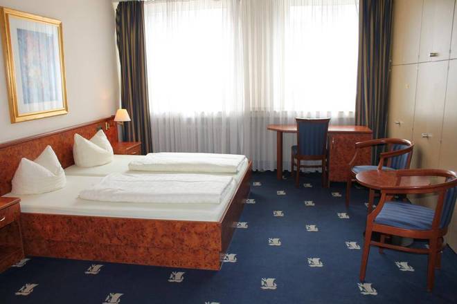 Altstadt Hotel St. Georg, Dusseldorf