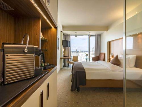 Pullman Dresden Newa, Dresden