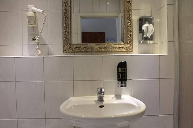 Altstadt Hotel St. Georg, Dusseldorf